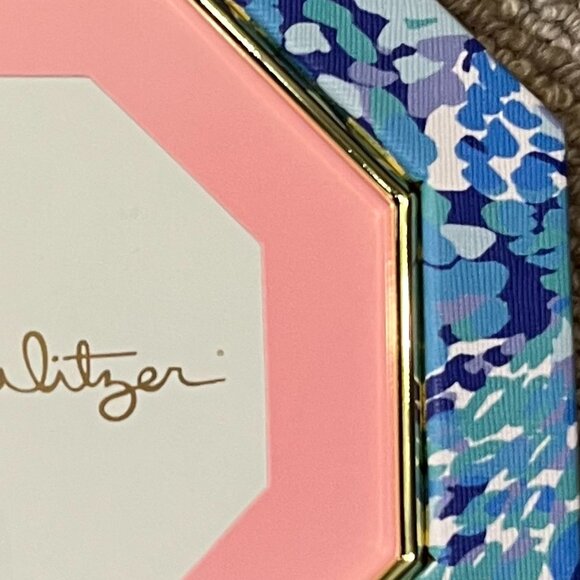 BOGO Lilly Pulitzer Wave on Wave Octagon Frame (Small Flaw) - Picture 4 of 6